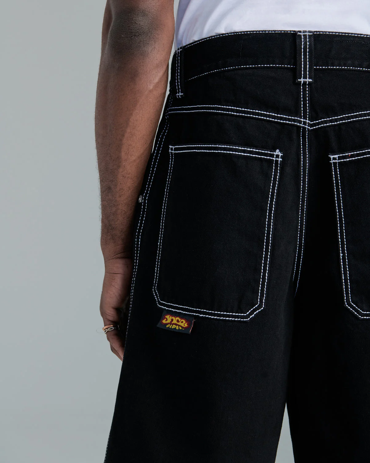 179 Pipes Shorts. 14" Inseam. Jet Black. - Image 9