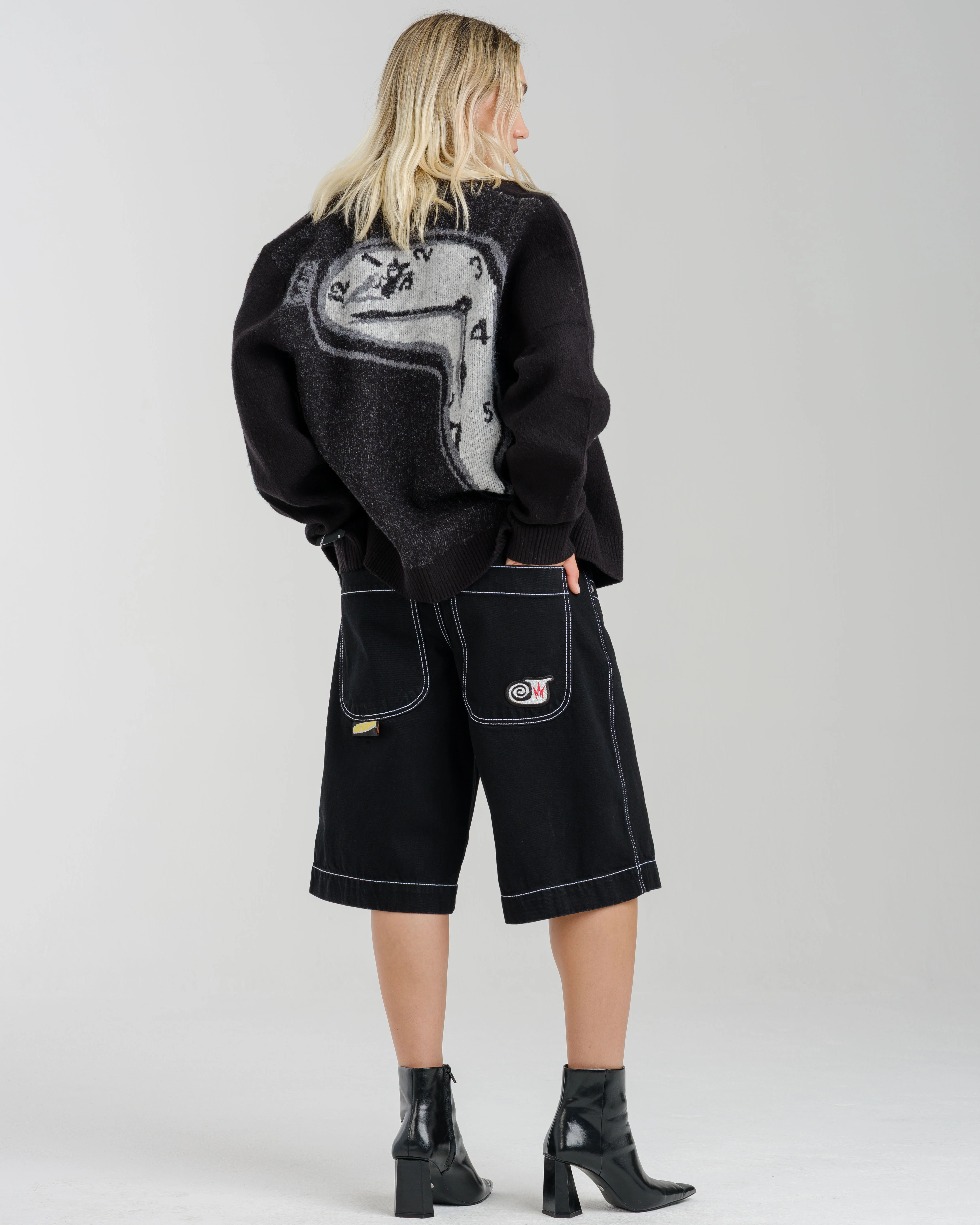 W101 Twin Cannon Shorts. 14". Black/Silver J. - Image 2